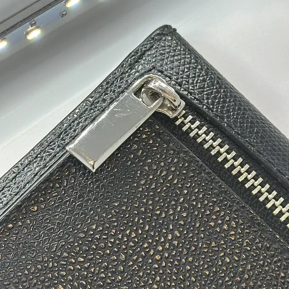 Tumi wallet black